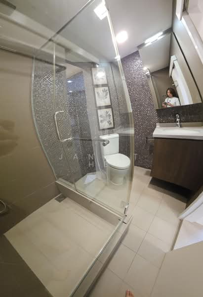 Grange Heights, 15 Saint Thomas Walk, 3 Bedrooms, 1,905 sqft, Apartment For Sale, by Jannet He, 500169726 - Bathroom - PropertyGuru.com.sg