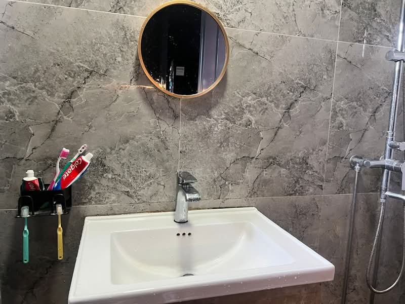 325C Sengkang East Way, 325C Sengkang East Way, Room Rental, 150 sqft, HDB Flat For Rent, by Jeffrey Lee, 500169727 - Bathroom - PropertyGuru.com.sg