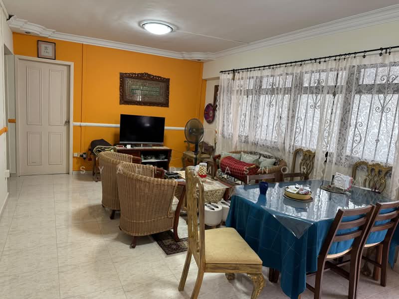 412 Sembawang Drive, 412 Sembawang Drive, Room Rental, 150 sqft, HDB Flat For Rent, by Syahid Masnor, 500169747 - Living Room - PropertyGuru.com.sg