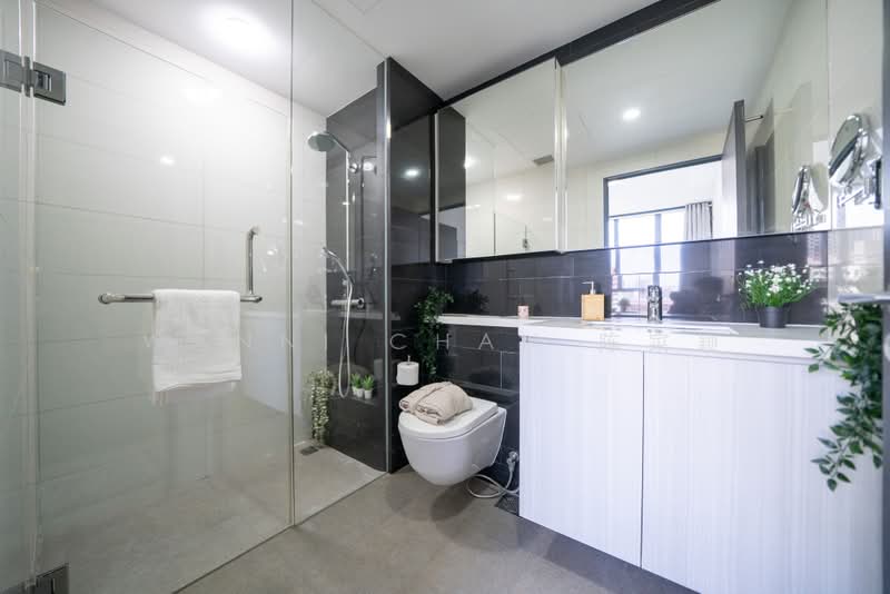 Gem Residences, 3 Lorong 5 Toa Payoh, 1 Bedroom, 452 sqft, Condominium For Sale, by Wanni Chan 陈寀颖, 500169748 - Bathroom - PropertyGuru.com.sg