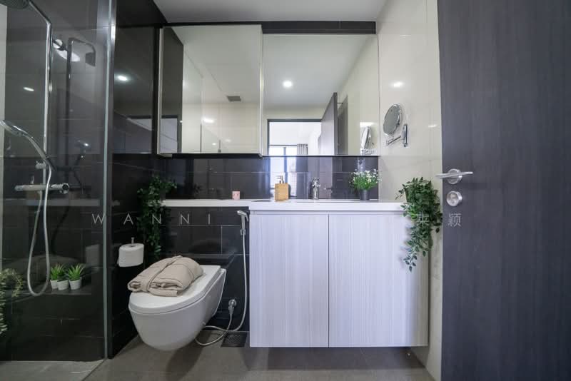Gem Residences, 3 Lorong 5 Toa Payoh, 1 Bedroom, 452 sqft, Condominium For Sale, by Wanni Chan 陈寀颖, 500169748 - Bathroom - PropertyGuru.com.sg