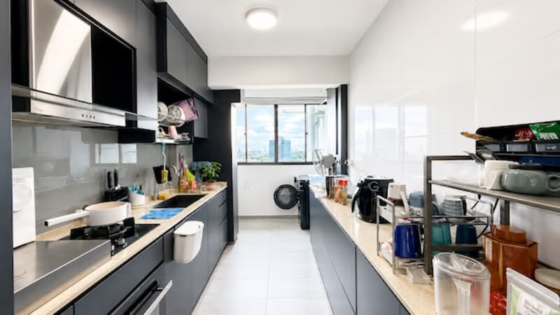 90B Telok Blangah Street 31, 90B Telok Blangah Street 31, 3 Bedrooms, 1,001 sqft, HDB Flat For Sale, by George Ng, 500169751 - Kitchen - PropertyGuru.com.sg