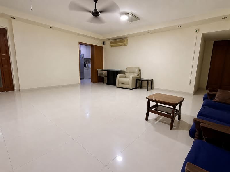 276D Jurong West Street 25, 276D Jurong West Street 25, 3 Bedrooms, 1,194 sqft, HDB Flat For Sale, by James Tai, 500169752 - Living Room - PropertyGuru.com.sg