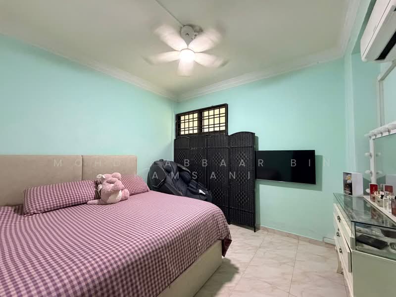 524 Jelapang Road, 524 Jelapang Road, 3 Bedrooms, 1,097 sqft, HDB Flat For Sale, by Mohd Jabbaar Bin Kamsani, 500169757 - Bedroom - PropertyGuru.com.sg