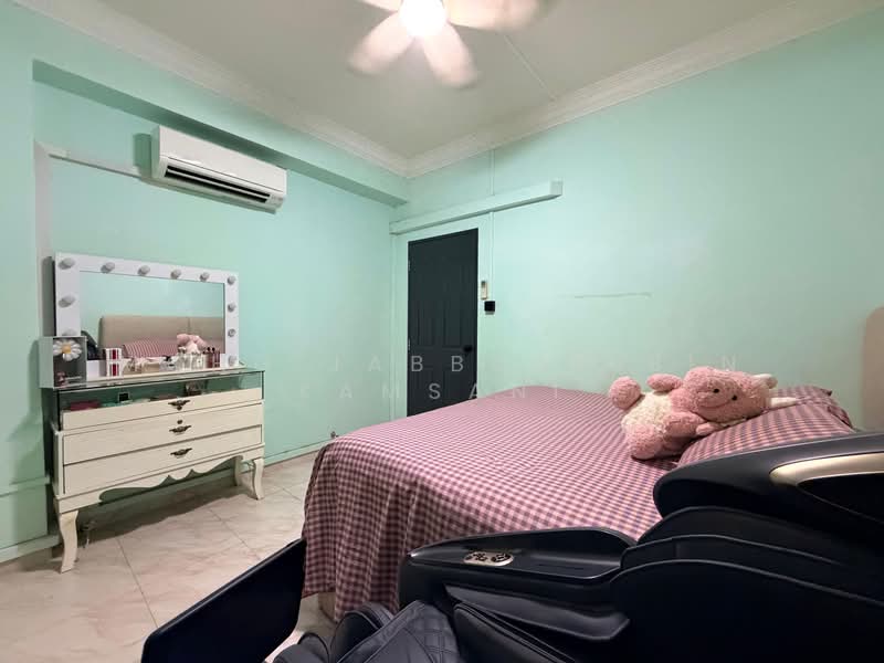 524 Jelapang Road, 524 Jelapang Road, 3 Bedrooms, 1,097 sqft, HDB Flat For Sale, by Mohd Jabbaar Bin Kamsani, 500169757 - Bedroom - PropertyGuru.com.sg