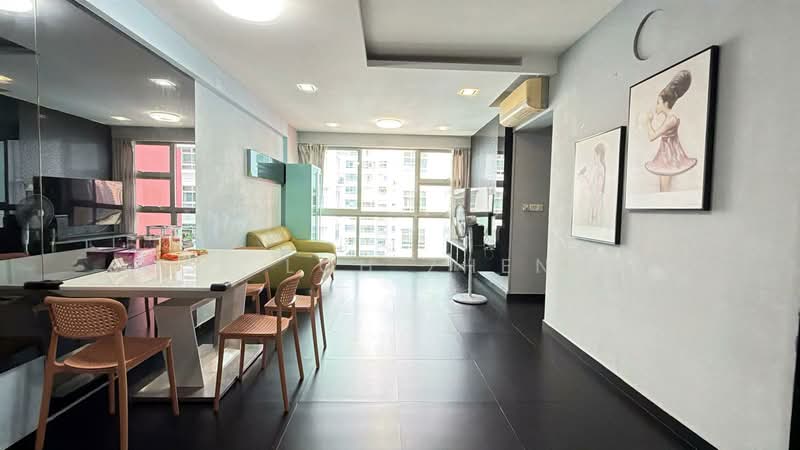 603B Punggol Road, 603B Punggol Road, 3 Bedrooms, 1,001 sqft, HDB Flat For Sale, by Jose Loh Zhenhao, 500169759 - Living Room - PropertyGuru.com.sg