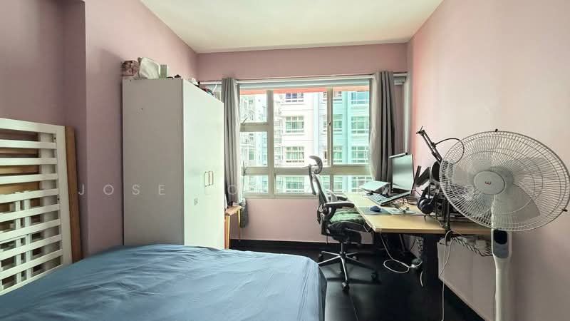 603B Punggol Road, 603B Punggol Road, 3 Bedrooms, 1,001 sqft, HDB Flat For Sale, by Jose Loh Zhenhao, 500169759 - Bedroom - PropertyGuru.com.sg