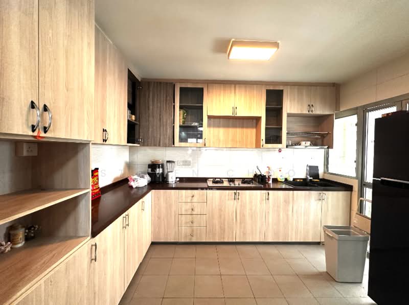 351D Anchorvale Road, 351D Anchorvale Road, 3 Bedrooms, 990 sqft, HDB Flat For Sale, by Steven Choo, 500169771 - Kitchen - PropertyGuru.com.sg