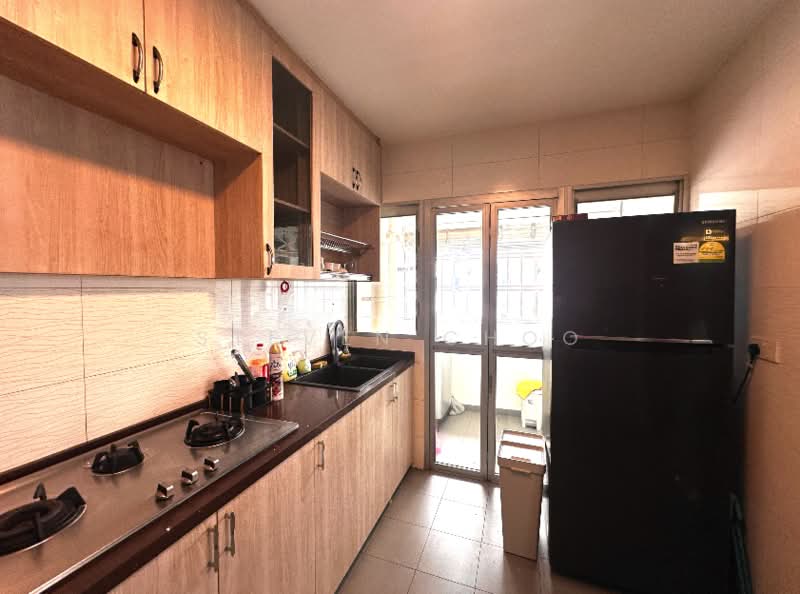 351D Anchorvale Road, 351D Anchorvale Road, 3 Bedrooms, 990 sqft, HDB Flat For Sale, by Steven Choo, 500169771 - Kitchen - PropertyGuru.com.sg