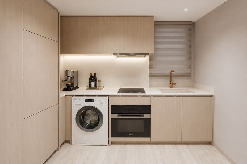 D15 FREEHOLD EMPIRE – THE PERFECT SAFE ENTRY PRICE, , 2 Bedrooms, 861 sqft, Condominium For Sale, by Steven Deng, 500169773 - Kitchen - PropertyGuru.com.sg