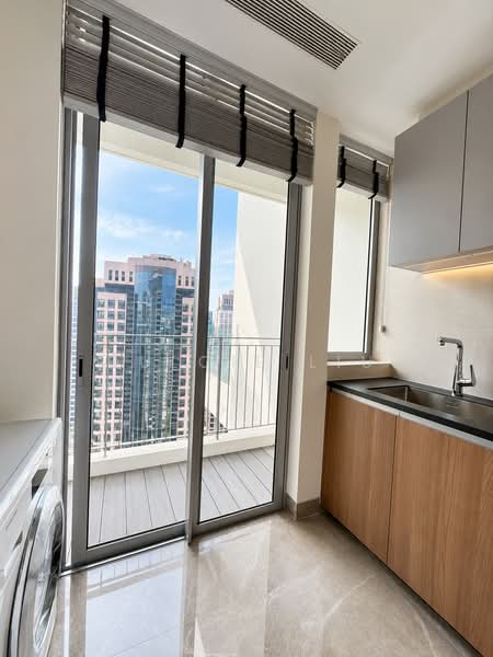 Boulevard 88, 86 Orchard Boulevard, 2 Bedrooms, 1,313 sqft, Condominium For Rent, by Dulcie Liu, 500169784 - Kitchen - PropertyGuru.com.sg