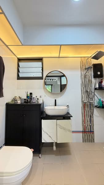 94 Dawson Road, 94 Dawson Road, 3 Bedrooms, 947 sqft, HDB Flat For Sale, by Jose Loh Zhenhao, 500169790 - Bathroom - PropertyGuru.com.sg