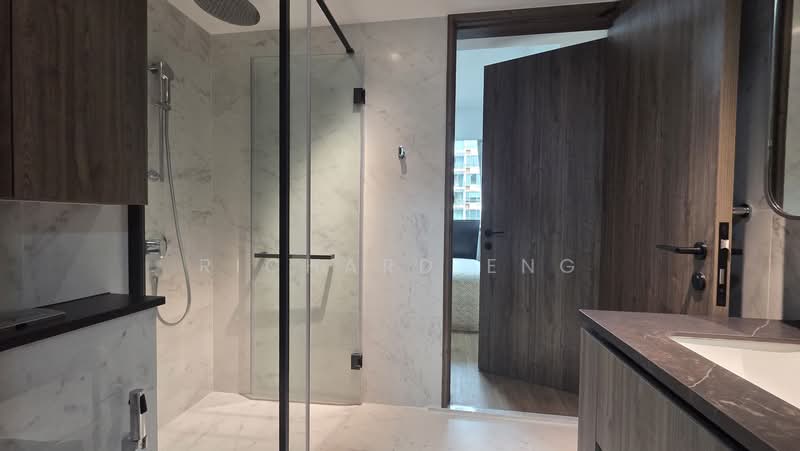 Sceneca Residence, Tanah Merah Kechil Link, 2 Bedrooms, 753 sqft, Condominium For Rent, by Richard Eng, 500169794 - Bathroom - PropertyGuru.com.sg