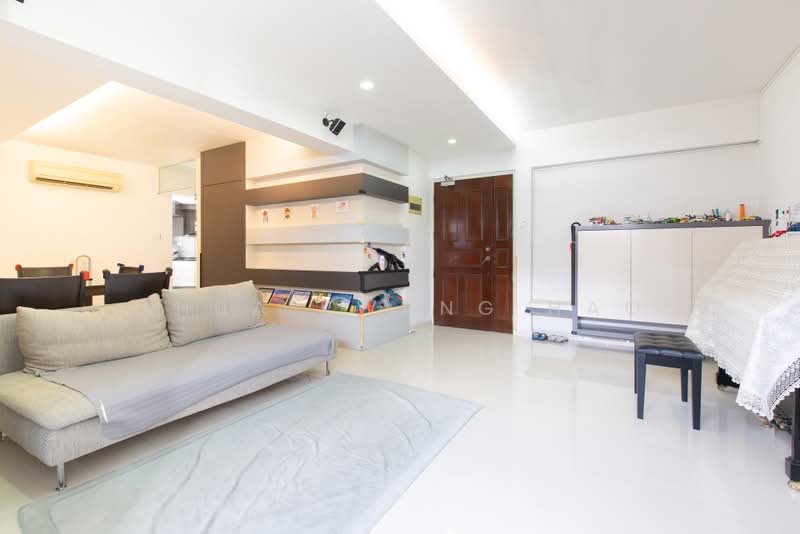302D Anchorvale Link, 302D Anchorvale Link, 3 Bedrooms, 1,399 sqft, HDB Flat For Sale, by Chua Kwang Hao, 500169796 - Living Room - PropertyGuru.com.sg