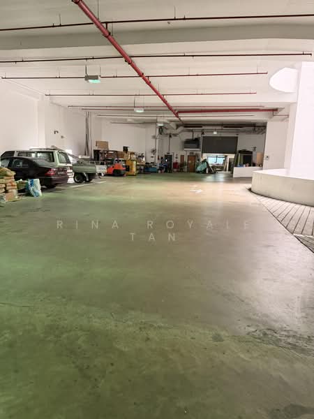 Woodlands Industrial Xchange, 71 Woodlands Avenue 10, 1,722 sqft, Factory / Workshop (B2) For Sale, by Rina Royale Tan, 500169797 - Car Park - CommercialGuru.com.sg