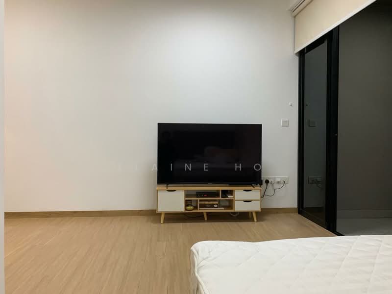 Le Quest, 10 Bukit Batok Street 41, 1 Bedroom, 431 sqft, Condominium For Rent, by Elaine Ho, 500169800 - Living Room - PropertyGuru.com.sg