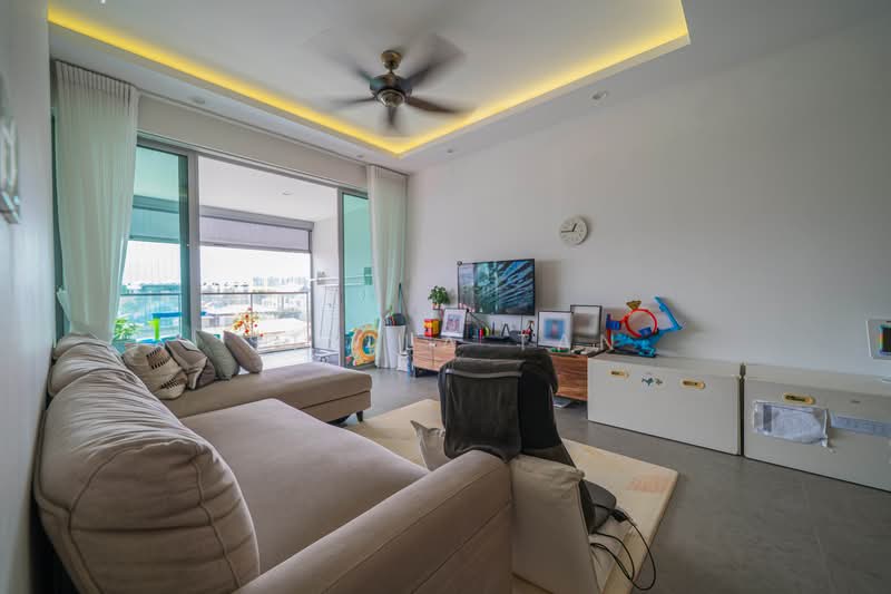 The Minton, 12 Hougang Street 11, 3 Bedrooms, 1,109 sqft, Condominium For Sale, by Stella Tan, 500169804 - Living Room - PropertyGuru.com.sg