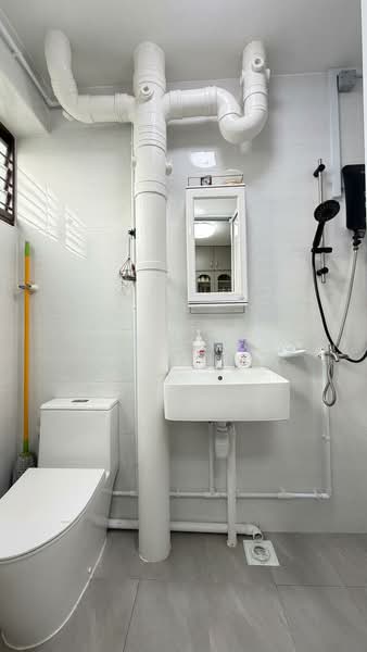 253 Bangkit Road, 253 Bangkit Road, 3 Bedrooms, 1,313 sqft, HDB Flat For Sale, by Jose Loh Zhenhao, 500169819 - Bathroom - PropertyGuru.com.sg