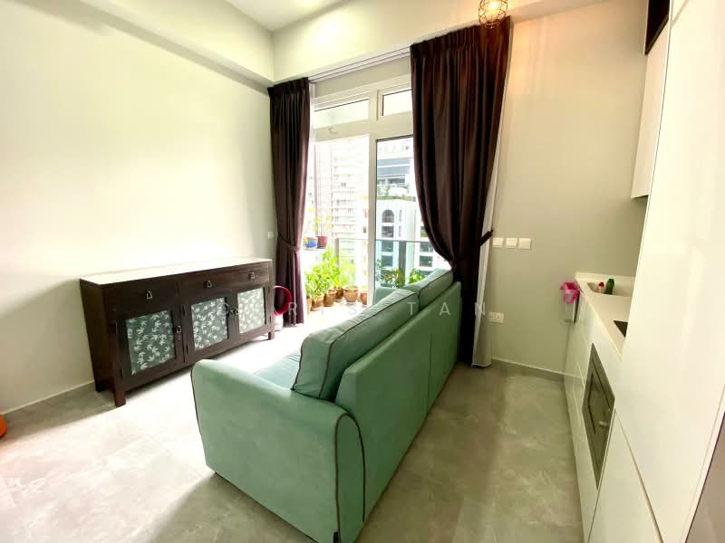 8 Bassein, 8 Bassein Road, 1 Bedroom, 431 sqft, Condominium For Sale, by Chris Tan, 500169833 - Living Room - PropertyGuru.com.sg