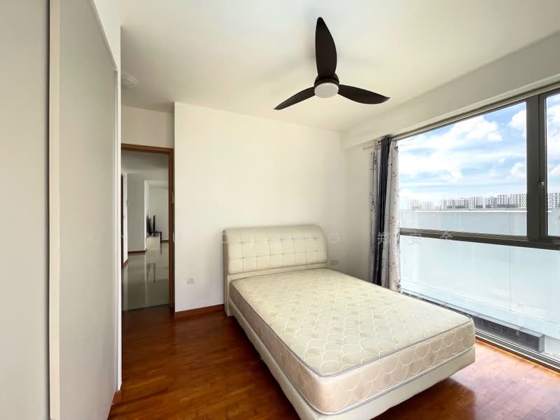 FLO Residence, 13 Punggol Field Walk, 2 Bedrooms, 861 sqft, Condominium For Sale, by Onyu Cheng 郑安余, 500169854 - Bedroom - PropertyGuru.com.sg