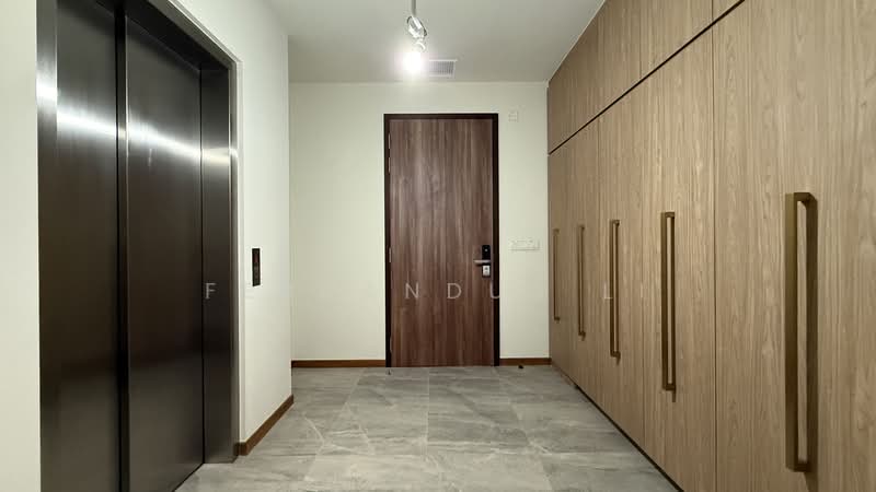 Belgravia Ace, 100 Belgravia Drive, 5 Bedrooms, 4,058 sqft, Semi-Detached House For Rent, by Fernandus Li, 500169863 - Entrance - PropertyGuru.com.sg