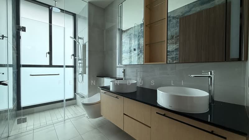 Belgravia Ace, 100 Belgravia Drive, 5 Bedrooms, 4,058 sqft, Semi-Detached House For Rent, by Fernandus Li, 500169863 - Bathroom - PropertyGuru.com.sg