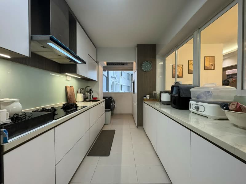 622A Tampines Avenue 12, 622A Tampines Avenue 12, 3 Bedrooms, 1,216 sqft, HDB Flat For Sale, by Alan Yeo, 500169870 - Kitchen - PropertyGuru.com.sg