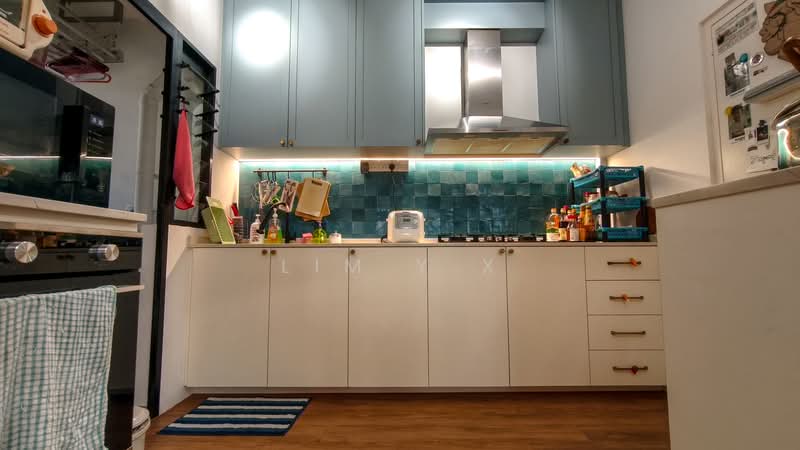 467B Bukit Batok West Avenue 9, 467B Bukit Batok West Avenue 9, 3 Bedrooms, 1,001 sqft, HDB Flat For Sale, by Lim Y X, 500169875 - Kitchen - PropertyGuru.com.sg