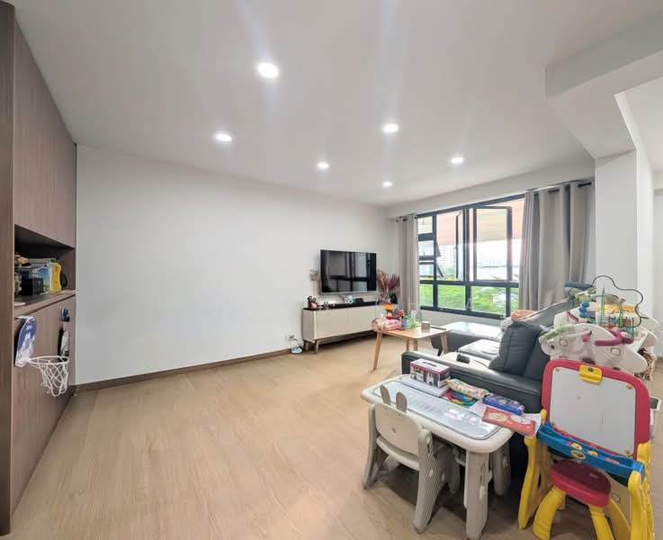 120B Punggol Edge, 120B Edgedale Plains, 3 Bedrooms, 1,001 sqft, HDB Flat For Sale, by Wilson Chia, 500169877 - Living Room - PropertyGuru.com.sg