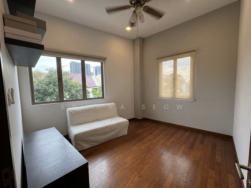 Rare Corner Terrace Opportunity ❤️ Walk to MRT!, , 6 Bedrooms, 3,200 sqft, Corner Terrace For Sale, by Shauna Seow, 500169883 - Bedroom - PropertyGuru.com.sg