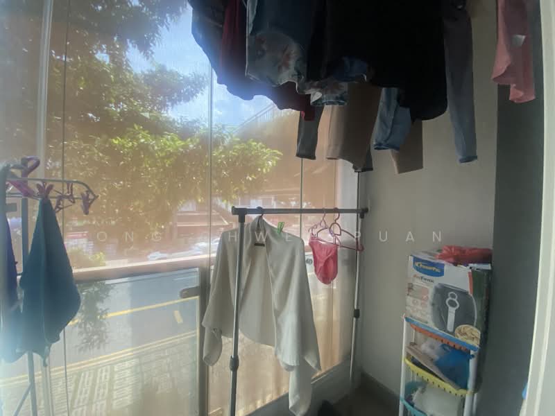 Le Regal, 340 Geylang Road, 1 Bedroom, 420 sqft, Apartment For Sale, by Ong Chwee Puan, 500169884 - Balcony - PropertyGuru.com.sg