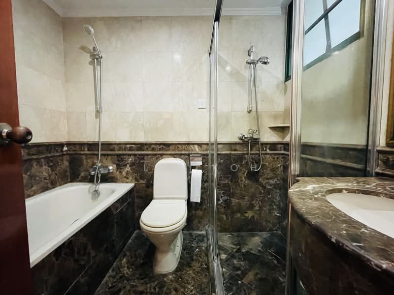 Parc Palais, 57 Hume Avenue, 3 Bedrooms, 1,238 sqft, Condominium For Sale, by Alan Koh, 500169888 - Master Bathroom - PropertyGuru.com.sg