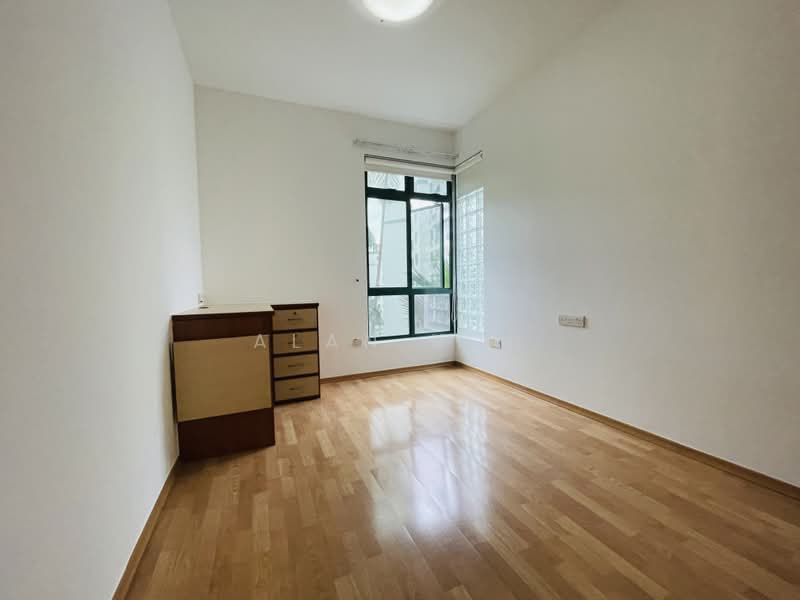 Parc Palais, 57 Hume Avenue, 3 Bedrooms, 1,238 sqft, Condominium For Sale, by Alan Koh, 500169888 - Bedroom 3 - PropertyGuru.com.sg