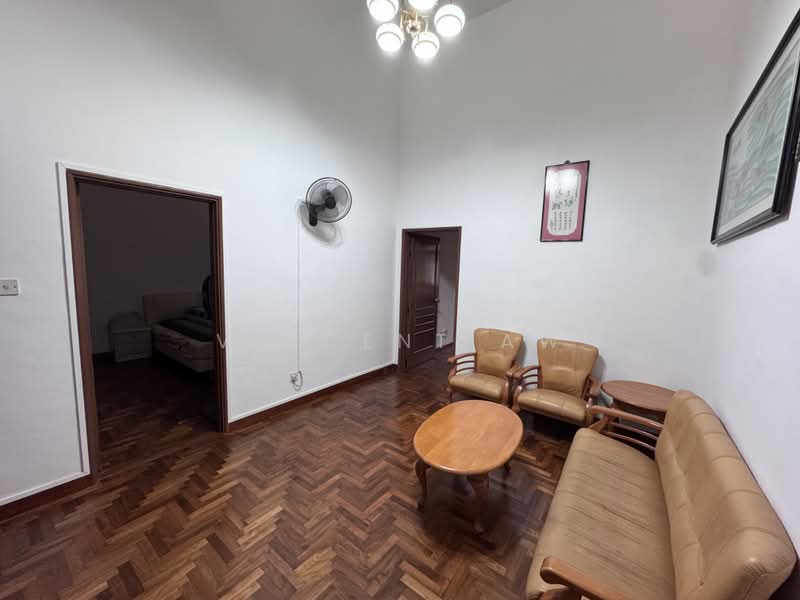 Yunnan Gardens, Yunnan Road, 4 Bedrooms, 3,500 sqft, Terraced House For Sale, by Vincent Aw, 500169900 - Upper living - PropertyGuru.com.sg