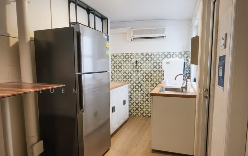 Neil Road, Neil Road, 1,100 sqft, Office For Rent, by CHUA SOO LIANG, 500169918 - Kitchen - CommercialGuru.com.sg