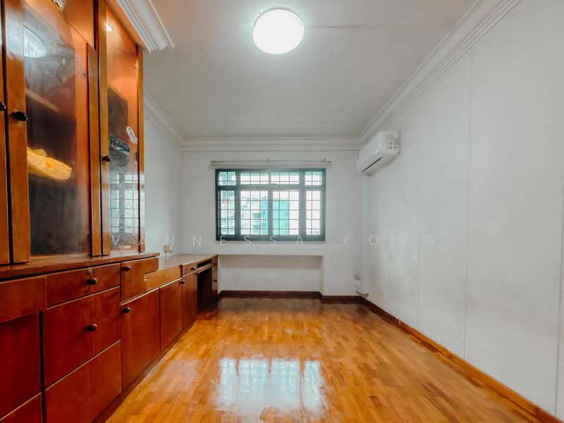 333 Kang Ching Road, 333 Kang Ching Road, 3 Bedrooms, 1,496 sqft, HDB Flat For Sale, by Vannessa Kong, 500169925 - Study - PropertyGuru.com.sg