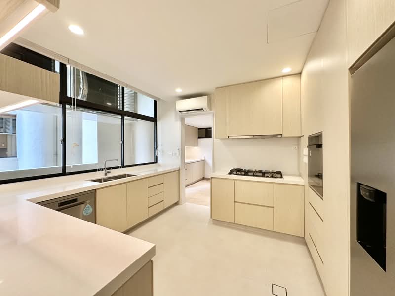 The Colonnade, 82 Grange Road, 3 Bedrooms, 3,993 sqft, Condominium For Rent, by Matthew Teo, 500169940 - Kitchen - PropertyGuru.com.sg