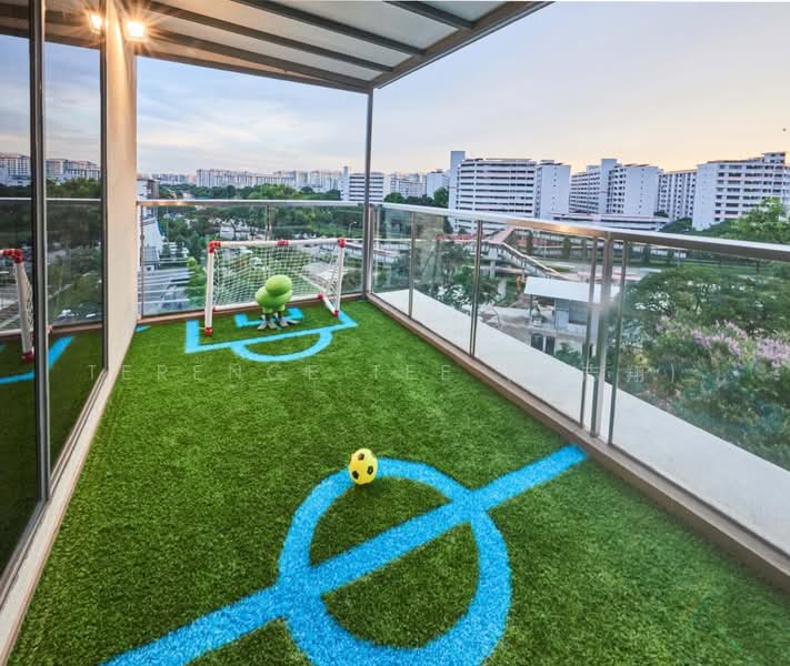 Tropika East, 1 Foo Kim Lin Road, 2 Bedrooms, 1,324 sqft, Condominium For Sale, by Terence Tee (郑志翔), 500169948 - Open Roof Terrace - PropertyGuru.com.sg