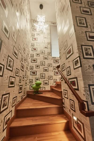Tropika East, 1 Foo Kim Lin Road, 2 Bedrooms, 1,324 sqft, Condominium For Sale, by Terence Tee (郑志翔), 500169948 - Stairway - PropertyGuru.com.sg