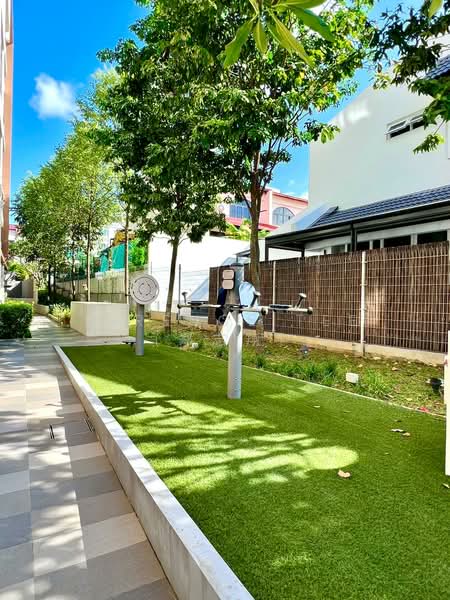 Tropika East, 1 Foo Kim Lin Road, 2 Bedrooms, 1,324 sqft, Condominium For Sale, by Terence Tee (郑志翔), 500169948 - Exterior - PropertyGuru.com.sg