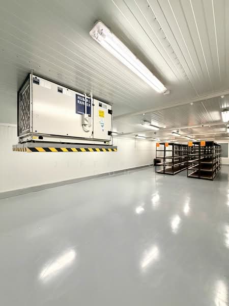 Jln Kilang Barat, Jln Kilang Barat, 9,500 sqft, Light Industrial (B1) For Rent, by Jefferson Goh, 500169951 - Interior - CommercialGuru.com.sg