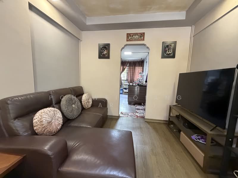 406 Ang Mo Kio Avenue 10, 406 Ang Mo Kio Avenue 10, 1 Bedroom, 473 sqft, HDB Flat For Sale, by Poh Wei Qiang (Warren), 500169961 - Living Room - PropertyGuru.com.sg