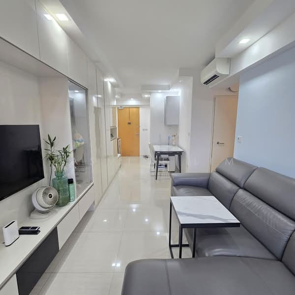 748A Bedok Reservoir Crescent, 748A Bedok Reservoir Crescent, 2 Bedrooms, 710 sqft, HDB Flat For Sale, by Jasmine Lim 林慧晶, 500169963 - Living Room - PropertyGuru.com.sg