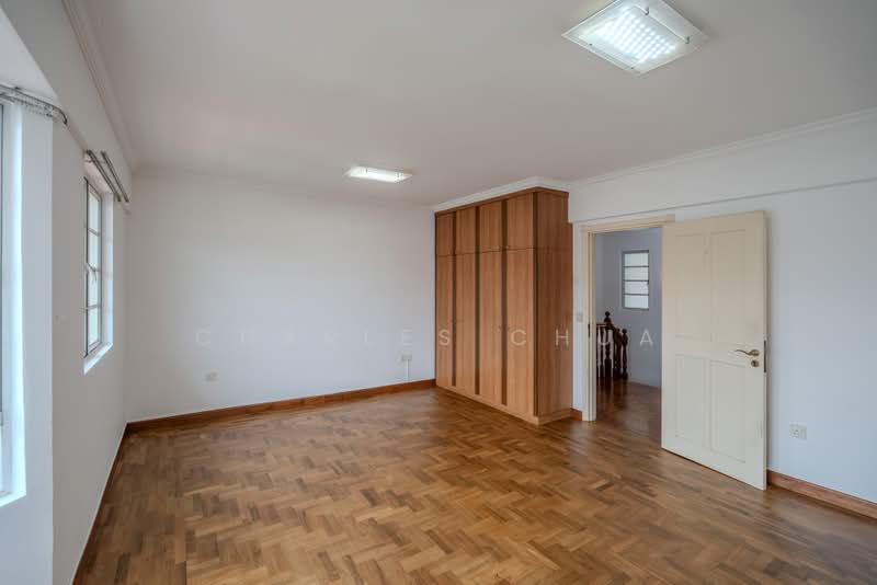 Huge Spacious 3 Storey Terrace @ Springside Drive Near Main Road & Springleaf MRT, Sembawang Road / Upper Thomson Road / Springside Drive, 4 Bedrooms, 3,200 sqft, Terraced House For Sale, by Charles Chua, 500169971 - Interior - PropertyGuru.com.sg