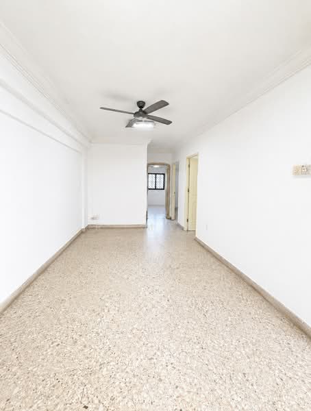 211 Jurong East Street 21, 211 Jurong East Street 21, 2 Bedrooms, 721 sqft, HDB Flat For Sale, by R. Mani, 500169983 - Interior - PropertyGuru.com.sg