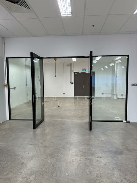 Solaris @ Kallang 164, 164 Kallang Wy, 5,241 sqft, Factory / Workshop (B2) For Rent, by JEREMY WONG JIALE, 500169987 - Interior - CommercialGuru.com.sg