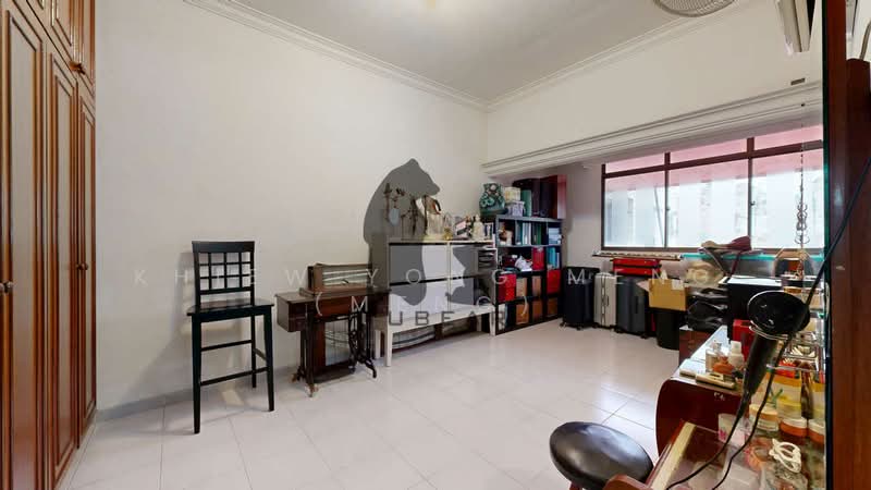 Jalan pelikat, , 4 Bedrooms, 2,655 sqft, Terraced House For Sale, by Khiew Yong Meng (Meng), 500169991 - Study - PropertyGuru.com.sg
