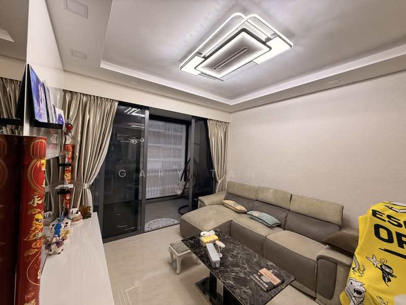 Signature At Yishun, 33 Yishun Street 51, Room Rental, 100 sqft, Executive Condominium For Rent, by Gary Tang, 500169992 - Living Room - PropertyGuru.com.sg