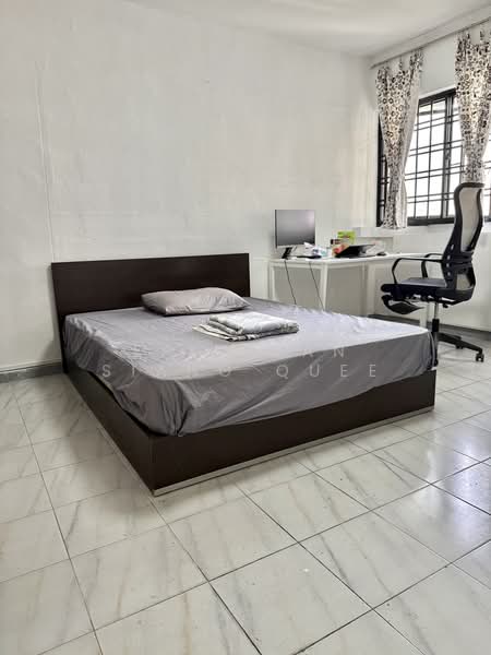 204 Bukit Batok Street 21, 204 Bukit Batok Street 21, 3 Bedrooms, 1,119 sqft, HDB Flat For Sale, by Eric Tan Siang Quee, 500169998 - Bedroom - PropertyGuru.com.sg