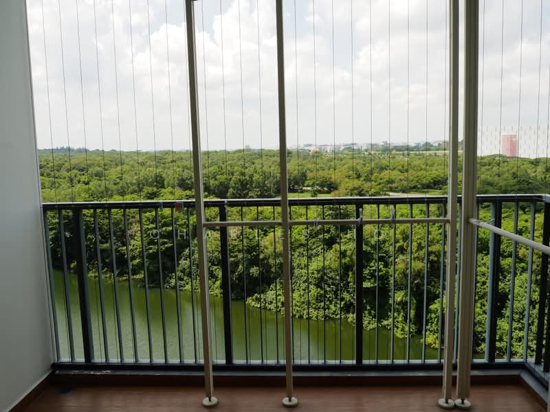 Kingsford Waterbay, 80 Upper Serangoon View, 2 Bedrooms, 689 sqft, Apartment For Sale, by Charles Ho, 500170006 - Balcony - PropertyGuru.com.sg